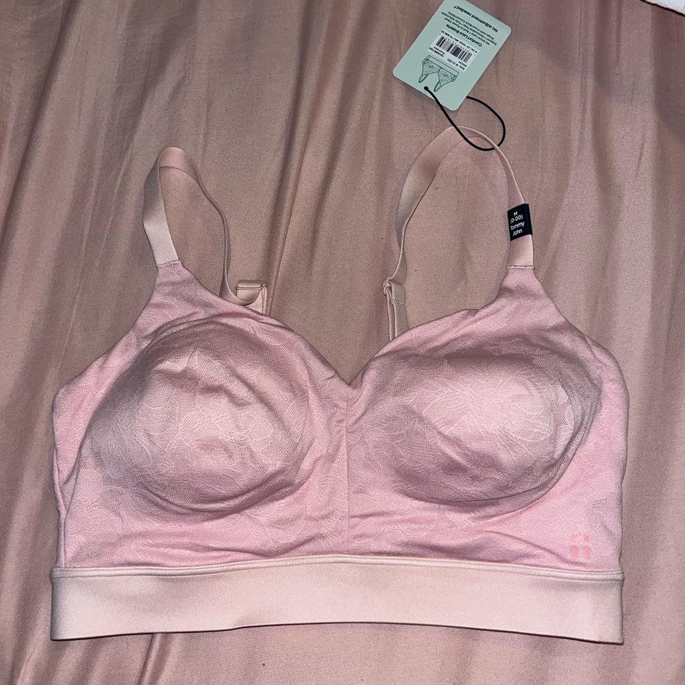 Tommy John NWT Ladded Bra